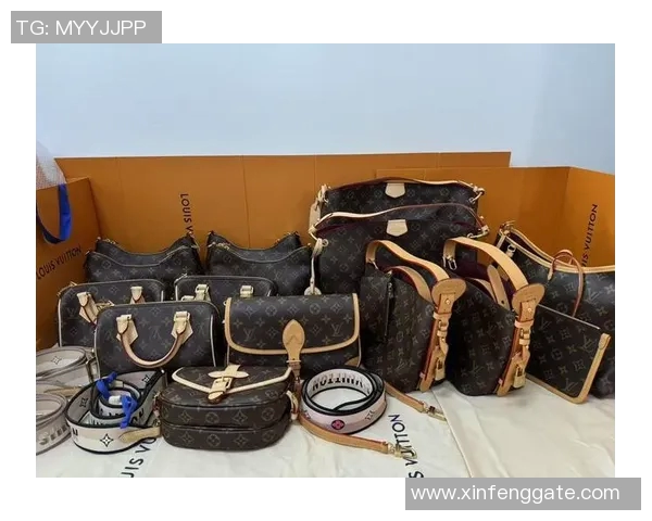 足球明星们的奢华生活LV包包背后的故事与时尚魅力
